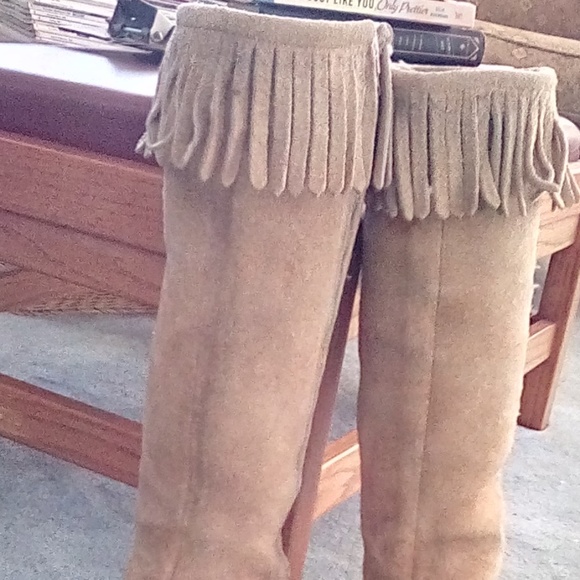 Vintage Boho Suede Boots with Fringe; Size 8.5 M - Picture 4 of 6